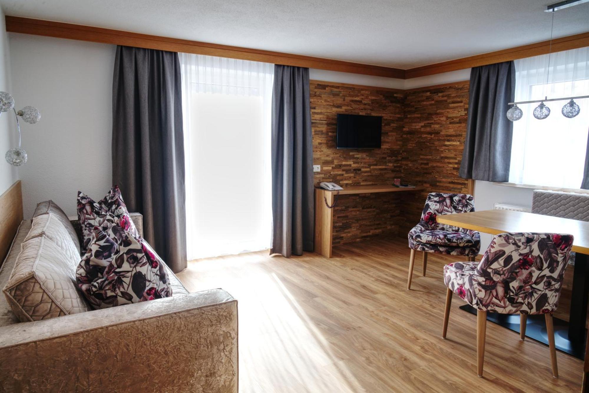 Feierabendhof Apartment Ischgl Ngoại thất bức ảnh