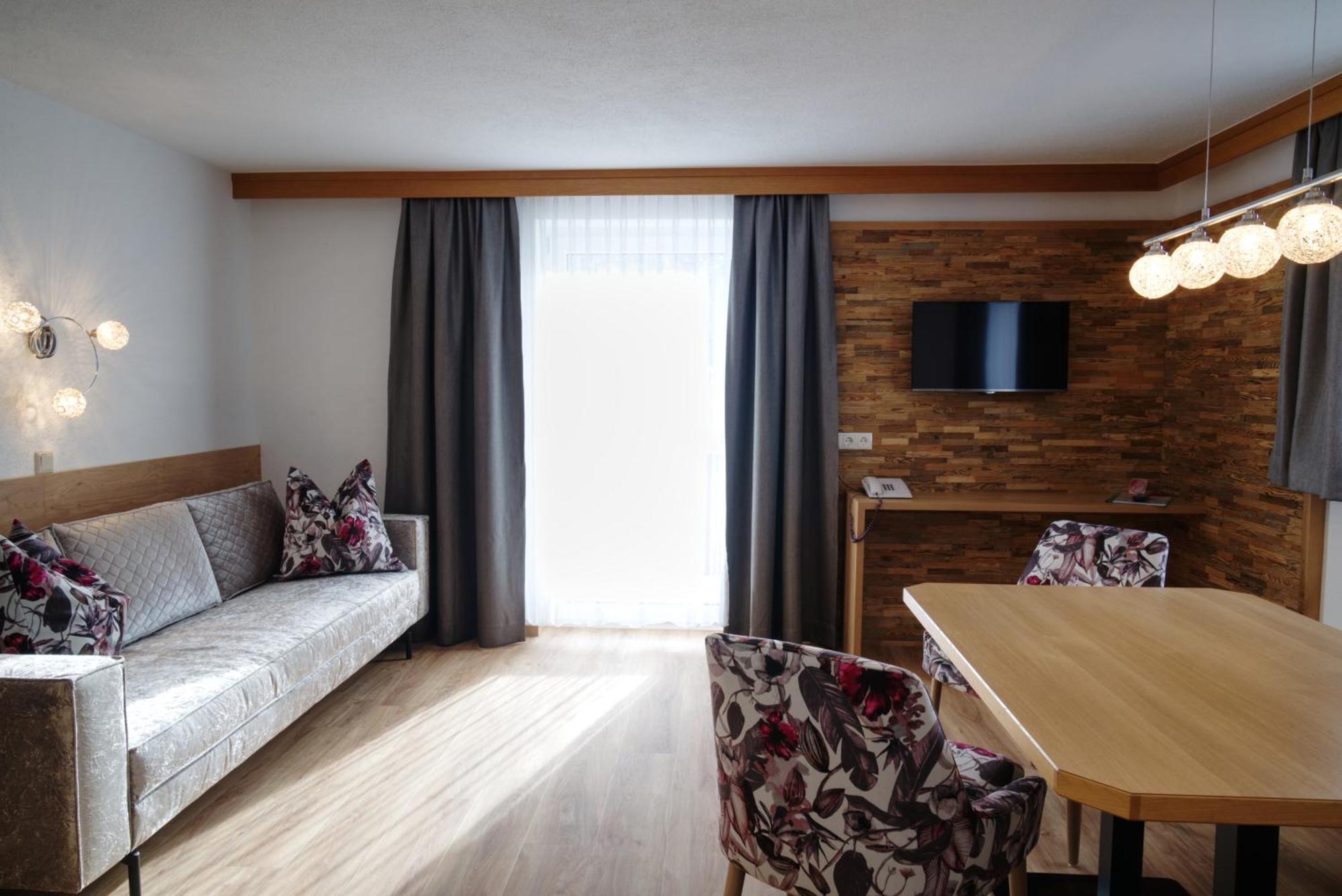 Feierabendhof Apartment Ischgl Ngoại thất bức ảnh